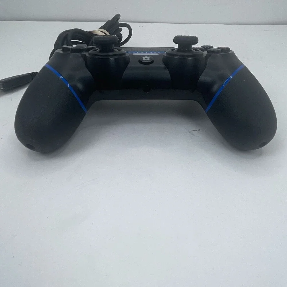 3rd Party Black PlayStation 4 Wired USB PS4 Gamepad   Controller